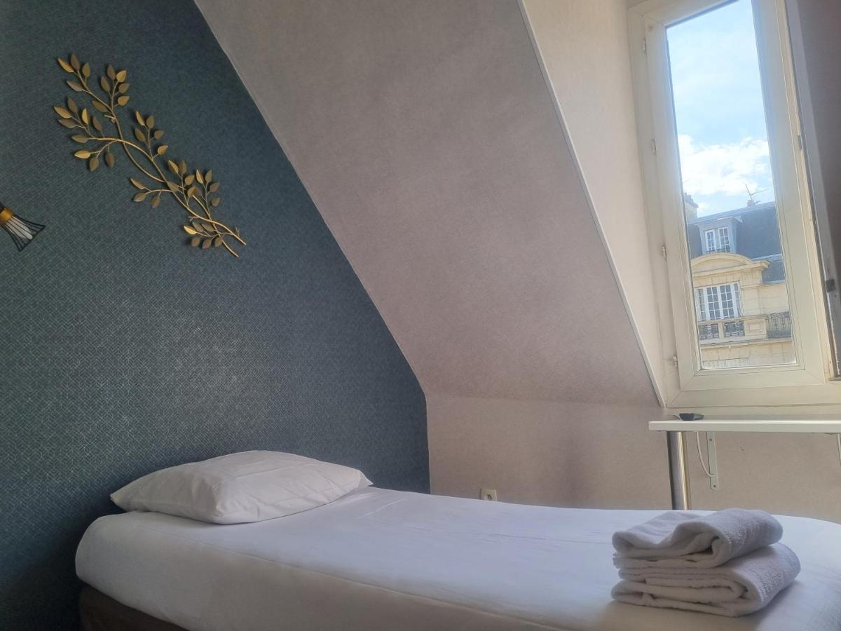 Hotel Eiffel Kensington Parigi Esterno foto