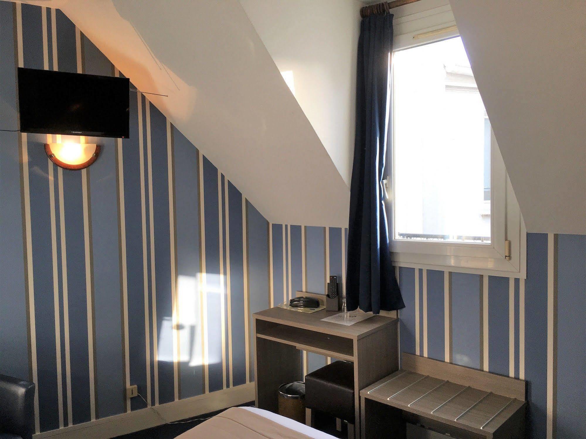 Hotel Eiffel Kensington Parigi Esterno foto