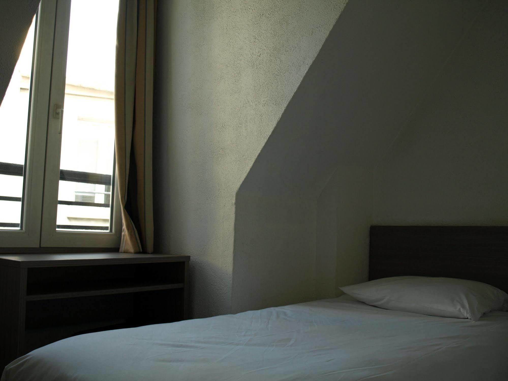 Hotel Eiffel Kensington Parigi Esterno foto